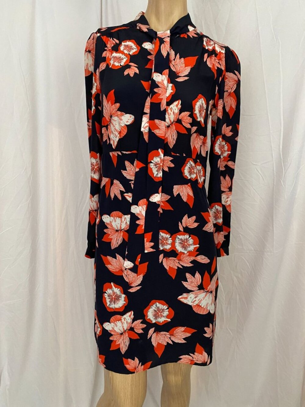 Shoshanna Size 4 Silk Floral Print Navy & Red Tie-Neck Long Sleeve Dress
